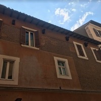 Via di San Vicenzo: Exterior Walls
