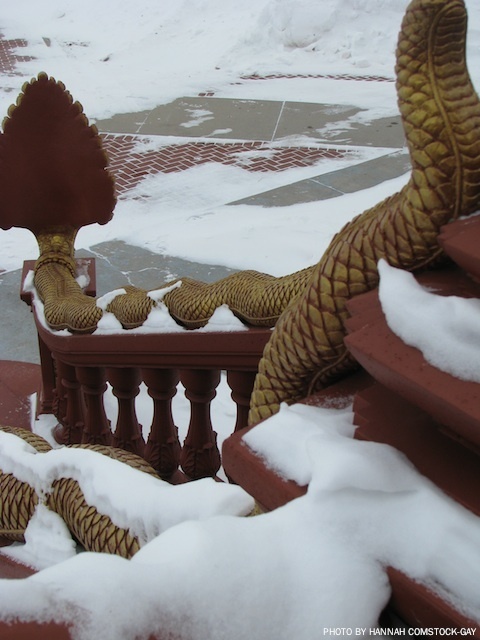 http://people.carleton.edu/~cborn/omeka/Watt_Munisotaram/WM_NewTempleOutside.jpg