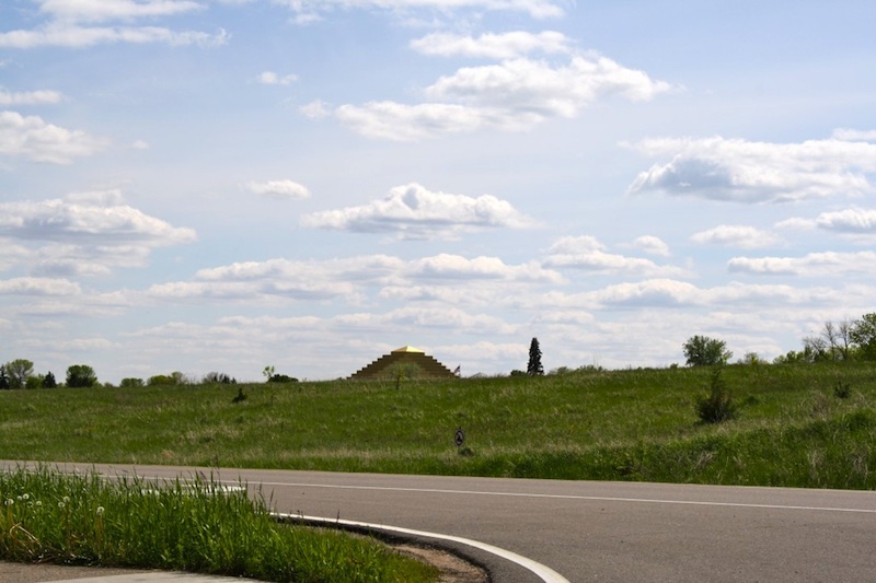 http://people.carleton.edu/~cborn/omeka/Eckankar/ECK_StreetView.jpg
