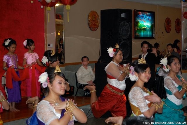 http://people.carleton.edu/~cborn/omeka/Watt_Munisotaram/WM_Wattdance5.jpg