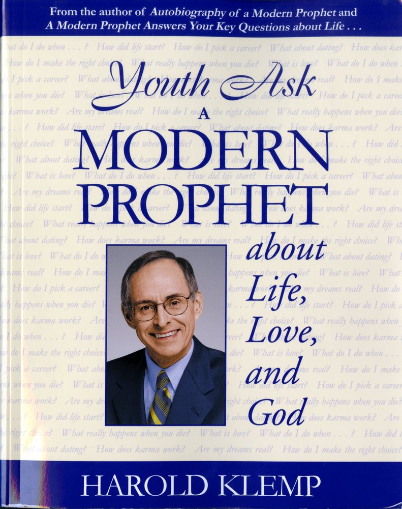 http://people.carleton.edu/~cborn/omeka/Eckankar/ECK_Book.jpg http://people.carleton.edu/~cborn/omeka/Eckankar/ECK_Book.jpg