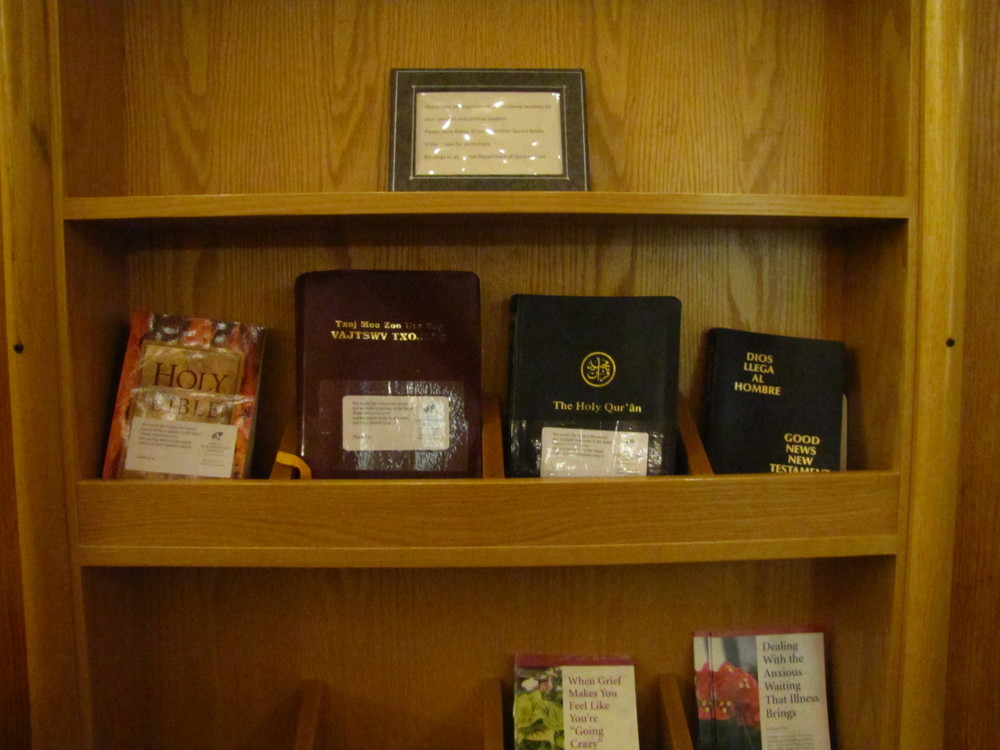 http://people.carleton.edu/~cborn/omeka/Chaplaincy/C_EweChapelReligiousTexts.jpg