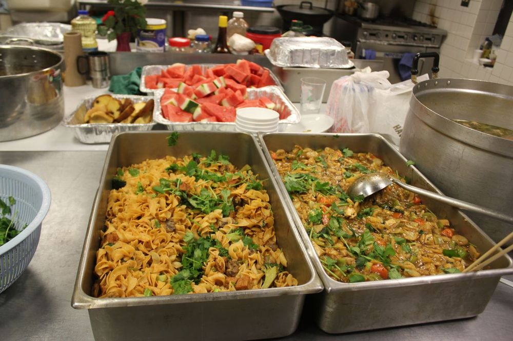 http://people.carleton.edu/~cborn/omeka/Phat-An_Temple/PA_Food.jpg http://people.carleton.edu/~cborn/omeka/Phat-An_Temple/PA_Food.jpg