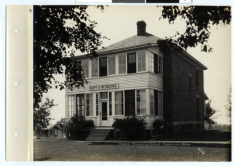 Pipestone_Indian_Training_School_campus_Pipestone_Minnesota-6.jpg