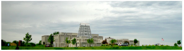 http://people.carleton.edu/~cborn/omeka/Religious_World_o/MG_HinduTemple.jpg