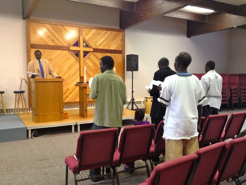 Wal Reat leading a congregation Wal Reat leading a congregation