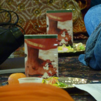 http://people.carleton.edu/~cborn/omeka/Chinmaya_Mission_Twin-Cities/CMTC_ChinmayanandaFeet.jpg