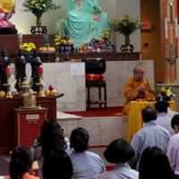 http://people.carleton.edu/~cborn/omeka/Phat-An_Temple/PA_BuddhistMaster.jpg