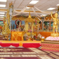 http://people.carleton.edu/~cborn/omeka/Watt_Munisotaram/WM_NewTempleInterior.jpg