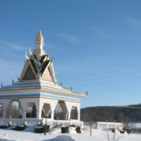 http://people.carleton.edu/~cborn/omeka/Watt_Munisotaram/WM_OutdoorTemple.jpg