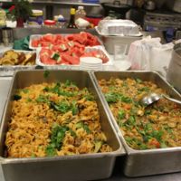 http://people.carleton.edu/~cborn/omeka/Phat-An_Temple/PA_Food.jpg