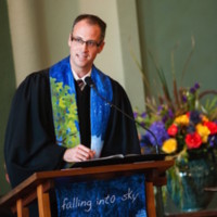 FUCM_JustinLeadingWorship.jpg