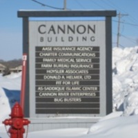http://people.carleton.edu/~cborn/omeka/Somali_Muslim_Communities_of_Faribault/SMCF_AbubakarsidiqIslamicCenterSign.jpg