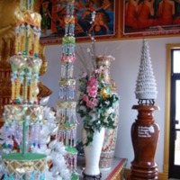 http://people.carleton.edu/~cborn/omeka/Watt_Munisotaram/WM_NewTempleUpstairs5.jpg