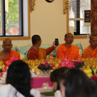 WM_MonkTakingASelfieVisakhaPuja2016.jpg
