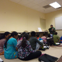 http://people.carleton.edu/~cborn/omeka/Chinmaya_Mission_Twin-Cities/CMTC_AnujaRao.jpg