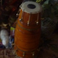 http://people.carleton.edu/~cborn/Minnesota_Hindu_Milan_Mandir/MHMM_Dholak.png