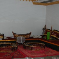 http://people.carleton.edu/~cborn/omeka/Watt_Munisotaram/WM_NewTempleDownstairs3.jpg