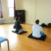 http://people.carleton.edu/~cborn/omeka/Northfield_Buddhist_Meditation_Center/NBMC_Afternoon_Sit.jpg