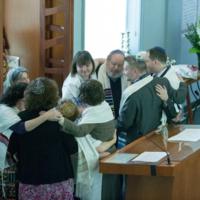 http://people.carleton.edu/~cborn/omeka/ShirTikvah/ST_BnaiMitzvahClass.jpg